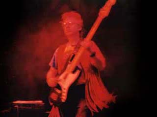 Roy Rendahl playing bass with Poppermost at the Cannery in Las Vegas in 2003